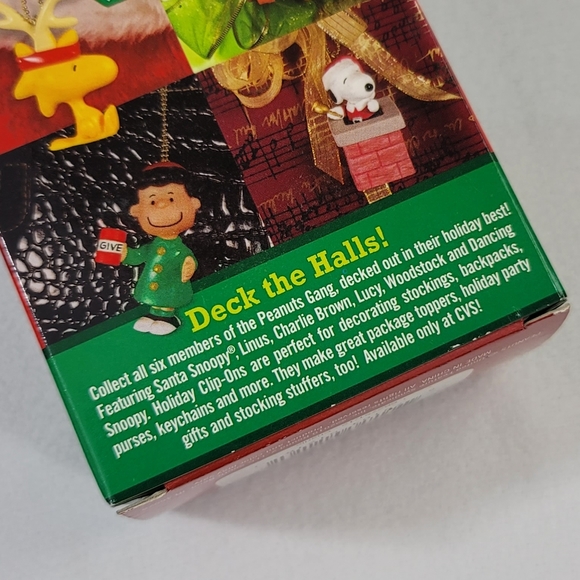 Peanuts Charlie Brown Holiday Clip-On - Picture 11 of 13